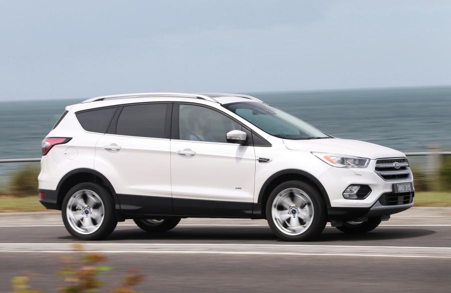  Ford Escape Titanium 2016 года  (AU) (фото 16 из 40)
